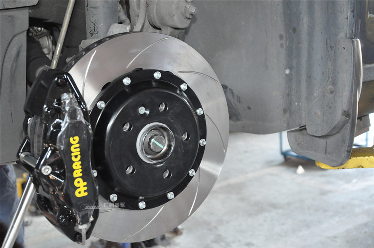 邁騰剎車改裝升級英國AP9200剎車套件 邁騰剎車改裝升級英國AP9200剎車套件