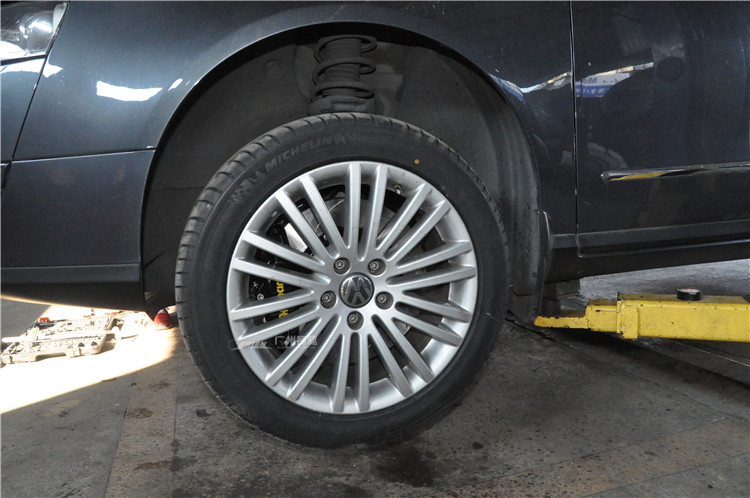 邁騰剎車改裝升級英國AP9200剎車套件 邁騰剎車改裝升級英國AP9200剎車套件