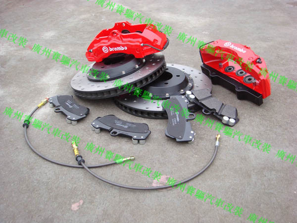 英菲尼迪FX50改BREMBO卡宴剎車 英菲尼迪FX50改BREMBO卡宴剎車