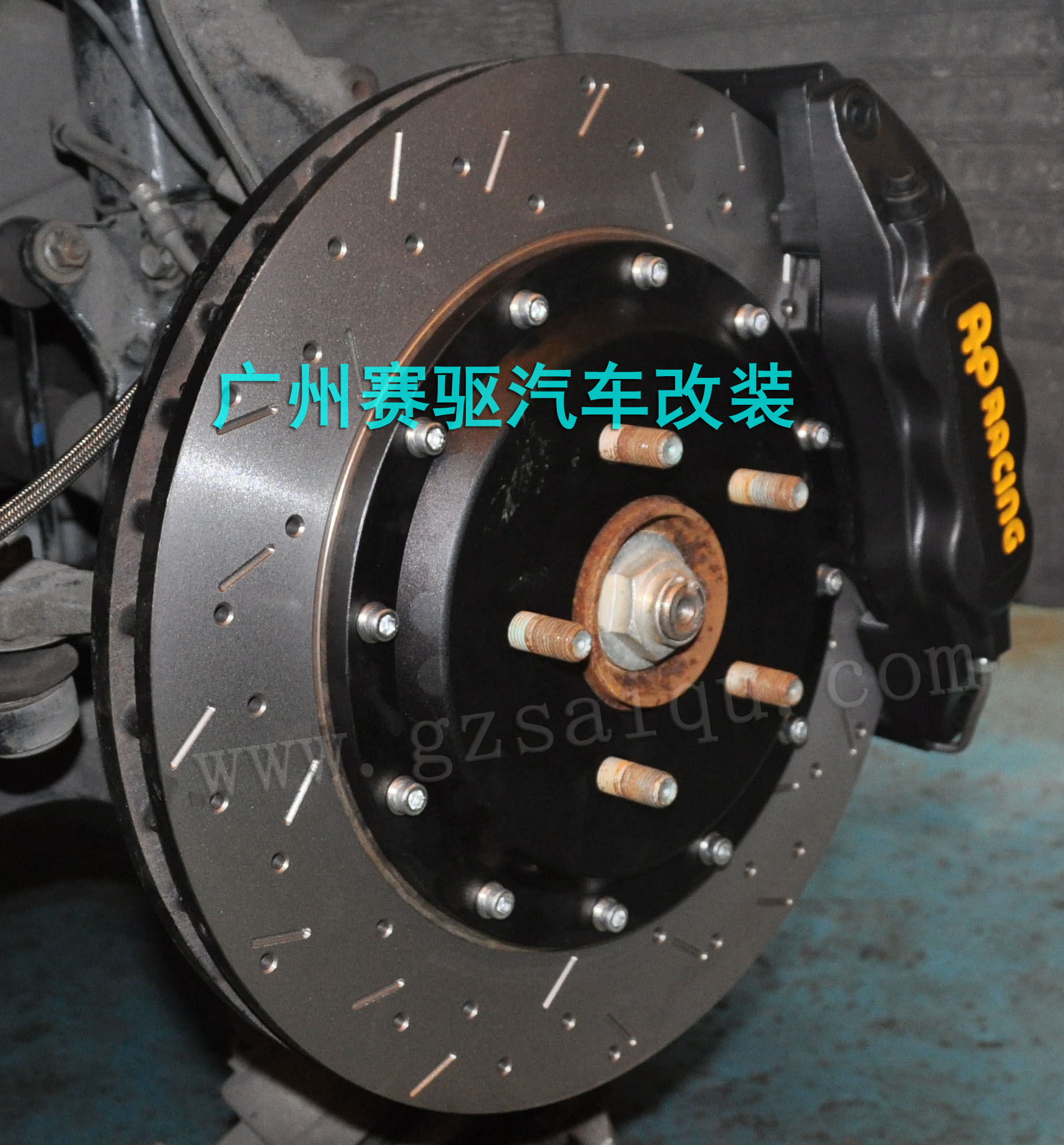 馬六改裝AP剎車 馬六改裝AP剎車