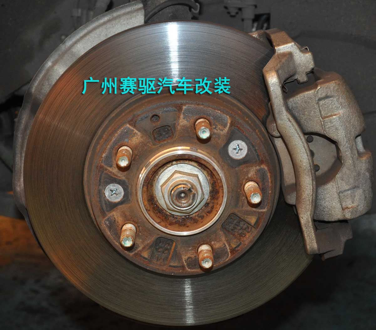 馬自達六改裝英國AP7040 馬自達六改裝英國AP7040