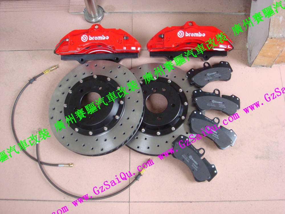 紅色卡宴六活塞鮑魚 紅色卡宴六活塞鮑魚