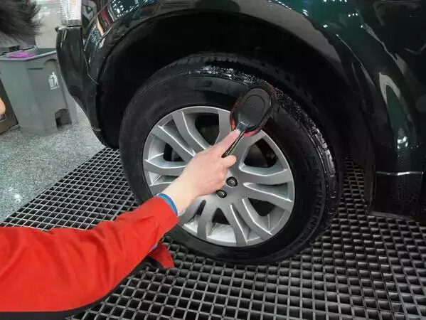 輪胎的檢查 輪胎的檢查