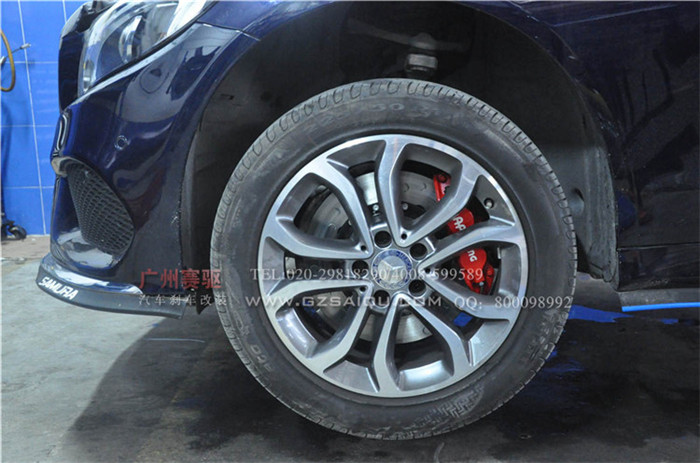 奔馳W250改裝AP剎車系統 奔馳W250改裝AP剎車系統