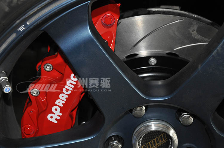 君威剎車(chē)升級(jí)改裝AP9040剎車(chē)大六活塞 君威剎車(chē)升級(jí)改裝AP9040剎車(chē)大六活塞