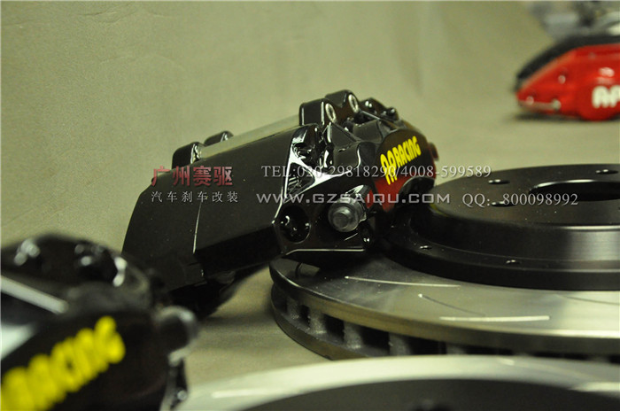 奧迪S3剎車(chē)升級(jí)改裝 奧迪S3剎車(chē)升級(jí)改裝