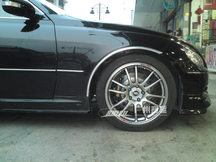 銳志剎車升級改裝AP5200剎車大四活塞卡鉗 原裝位安裝剎車鮑魚 銳志剎車升級改裝AP5200剎車大四活塞卡鉗 原裝位安裝剎車鮑魚