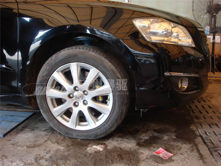 豐田凱美瑞剎車升級改裝 全套黑色AP5200配AP330碟剎車套裝 豐田凱美瑞剎車升級改裝 全套黑色AP5200配AP330碟剎車套裝