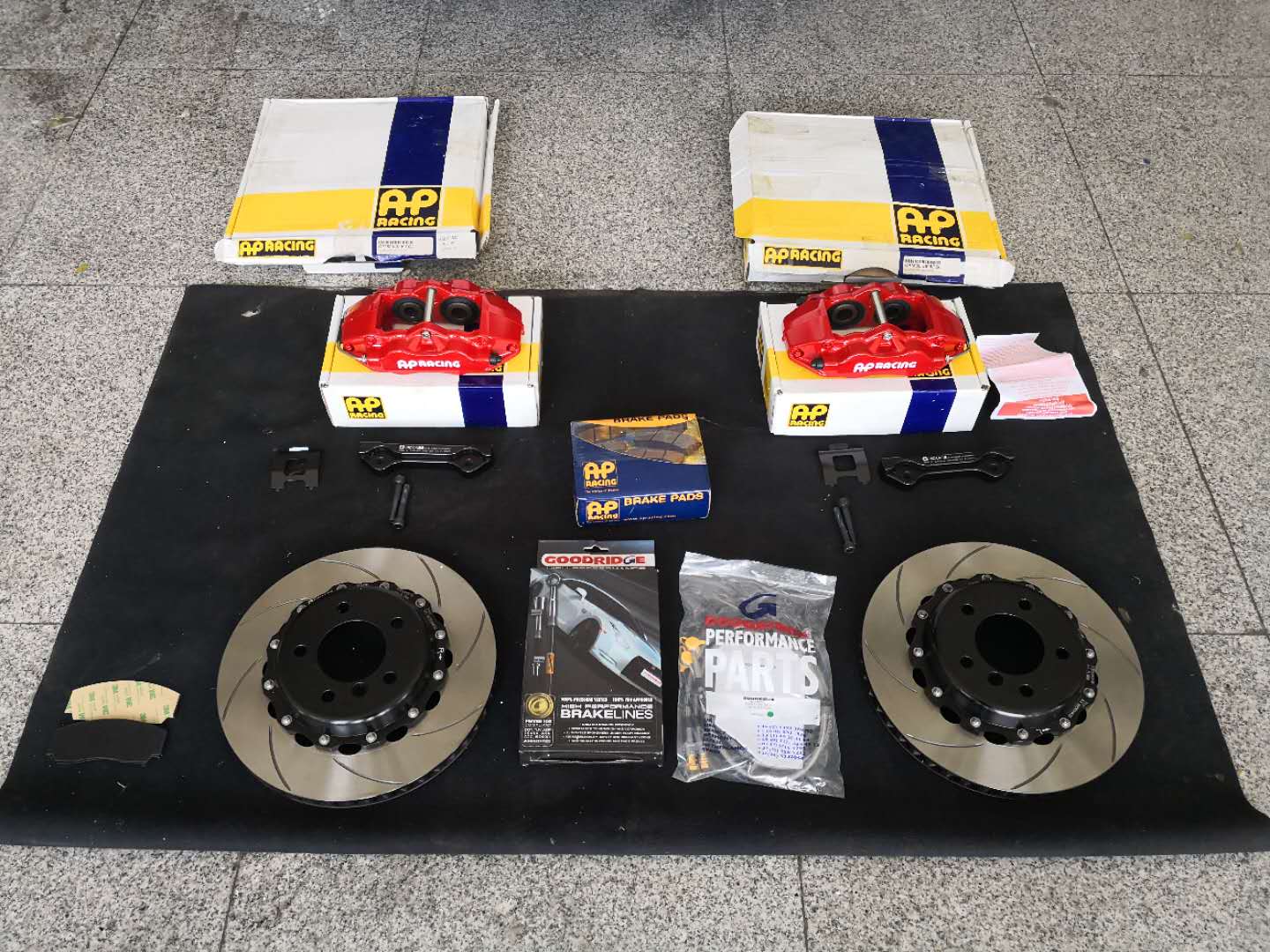 寶馬3系320改裝AP9200剎車 寶馬3系320改裝AP9200剎車