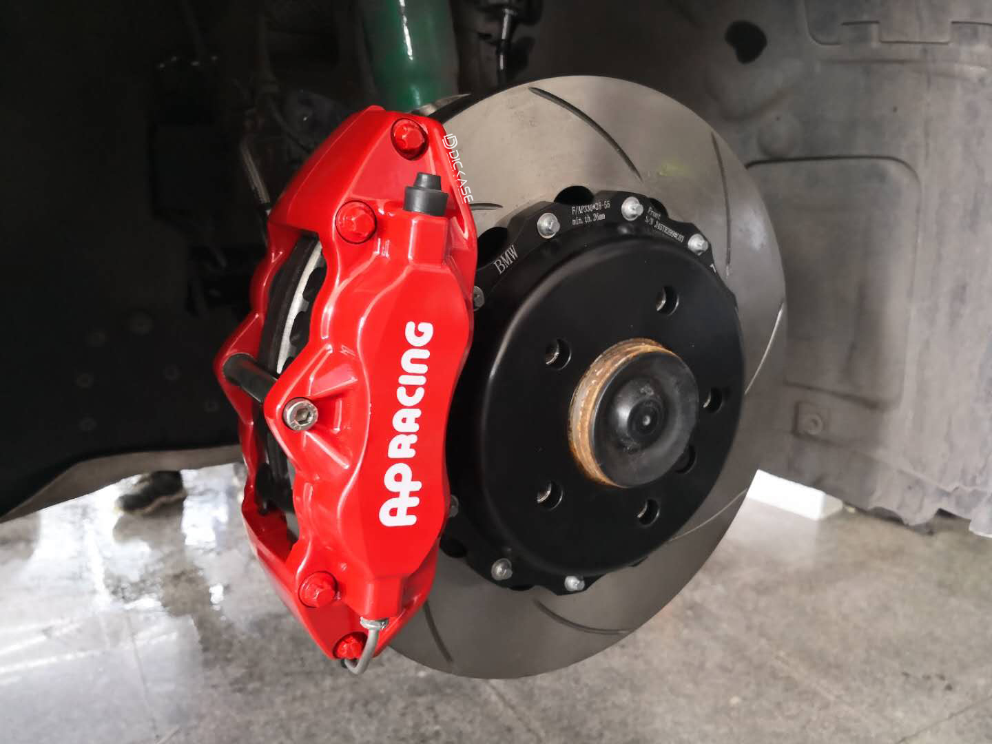 寶馬3系320改裝AP9200卡鉗搭配330剎車盤 寶馬3系320改裝AP9200卡鉗搭配330剎車盤