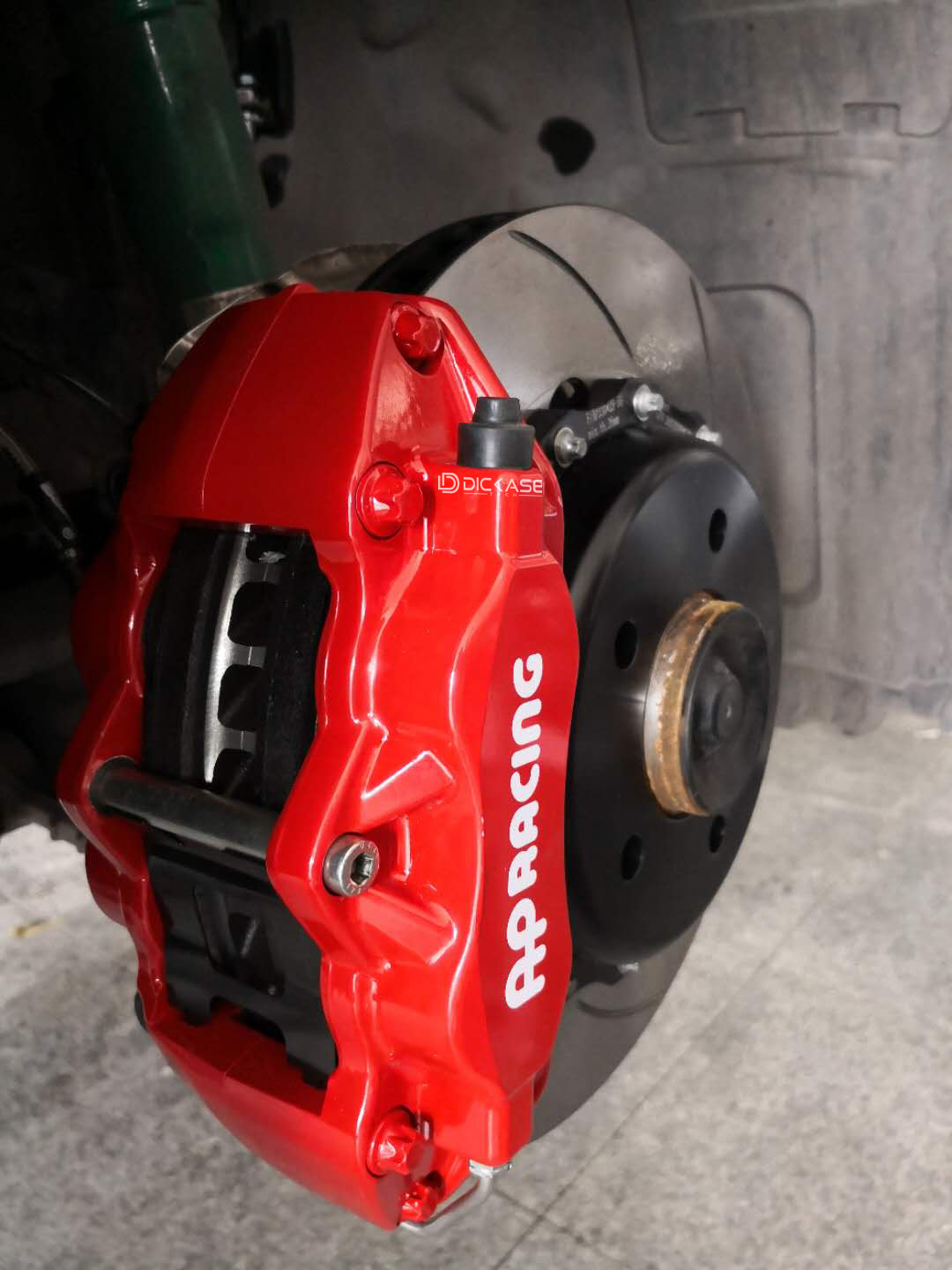 AP9200卡鉗搭配330剎車盤 AP9200卡鉗搭配330剎車盤