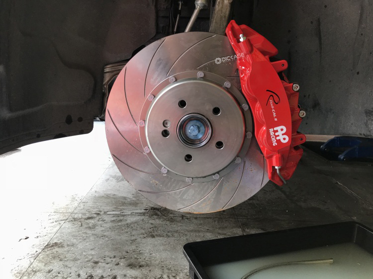 奔馳GLC260改裝AP9560剎車 奔馳GLC260改裝AP9560剎車