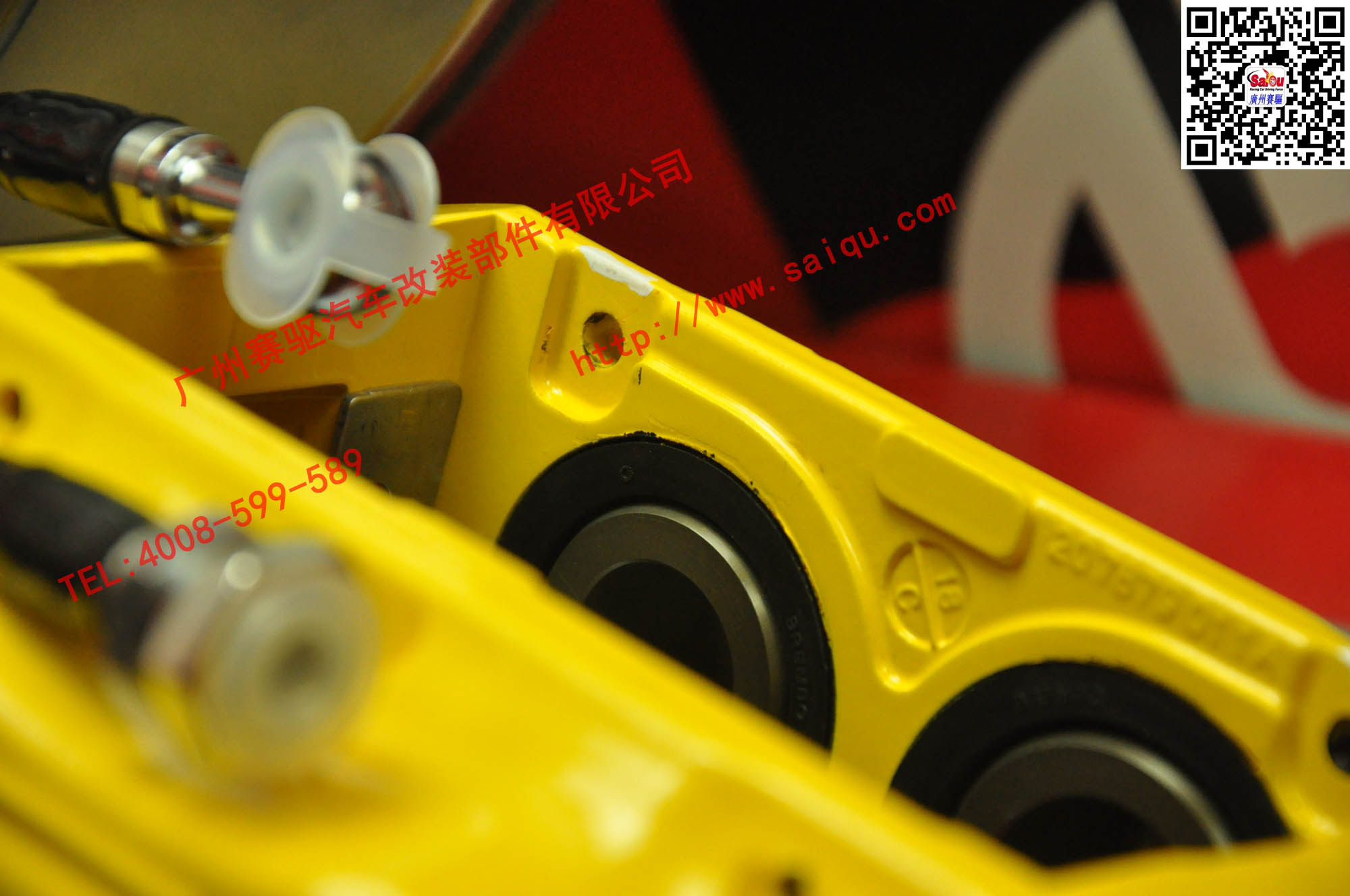 BREMBO 大四活塞卡鉗